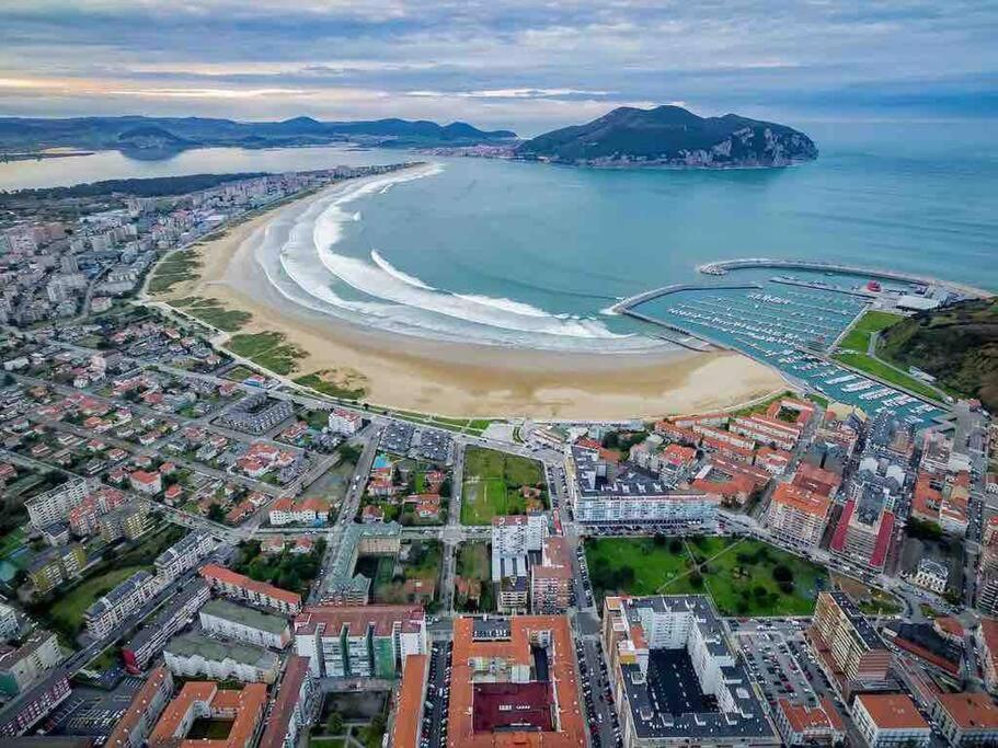 Appartamento Precioso Atico Con Parking Privado. Vistas Al Rio Limpias Esterno foto
