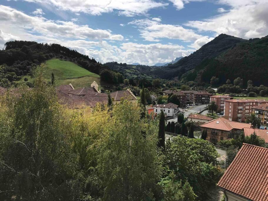 Appartamento Precioso Atico Con Parking Privado. Vistas Al Rio Limpias Esterno foto
